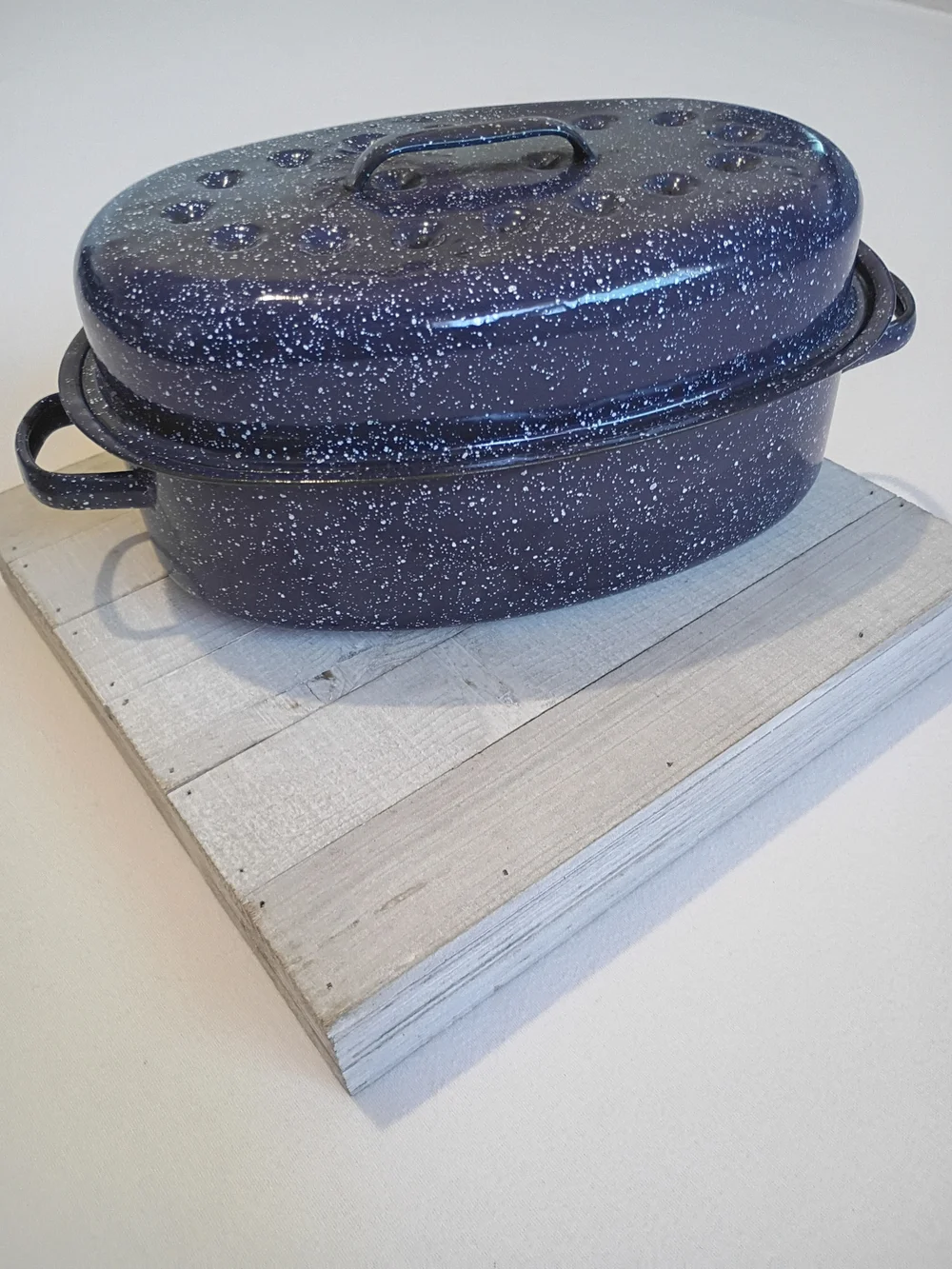 blue speckled enamelware metal oval roasting pan 10 inches